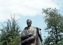 Ивано-Франковская область, Кольский район, с. Старый Угринов, ул. С. Бандеры, 48
. Фото  2