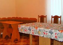 Львівська область, Сколівський район, смт. Славсько, вул. Крушельницької, 2.
(200 м. від центру та вокзалу) . Фото  2