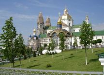 Tarnopolski, regionu Kremenetskiy, miasto Pochaiv ul. Reunion, 8
. Photo  3