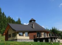 Львівська обл., Сколівський р-н., смт.Славське, с.Нижня Рожанка, вул.Устияновича 1. . Фото  10
