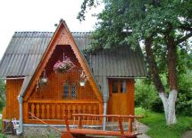 Львовская область, Сколевский район, пгт. Славское, ул. Шевченко, 35А (350 м. от центра Славского). Фото  2