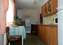 Львівська область, Сколівський район, смт. Славсько, вул. Лесі Українки, 10
(1,5 км. від центру Славська). Фото  2