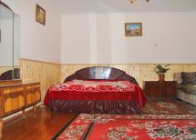 Львівська область, Сколівський район, смт. Славсько, вул. Крушельницької, 10
(500 м. від центру і вокзалу). Фото  4