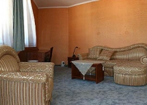 Obwód lwowski, Skole powiat, miasto. Slavskoe ul. Franko, 26a. Photo  2